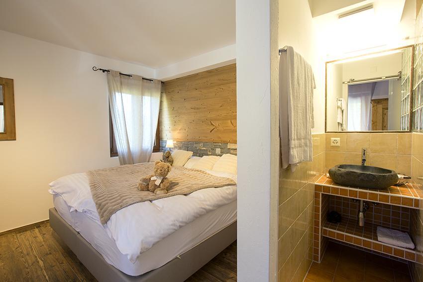 Hotel De Charme La Poste Anzère Екстериор снимка
